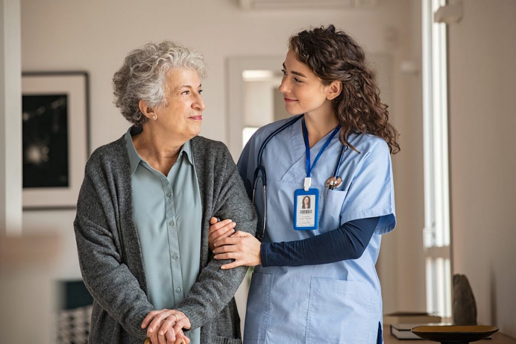 Assisted Living Solutions and Other Ideas That Can Keep Seniors Safe and Engaged this Season