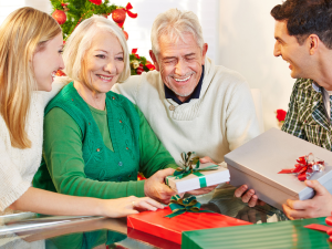 Tips For A Successful Visit With Someone Living With Dementia